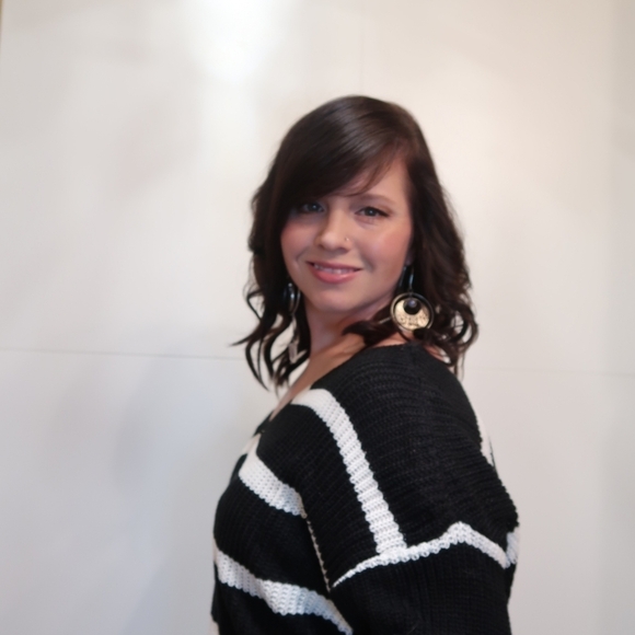 Striped Twist Knot Sweater - Picture 7 of 10